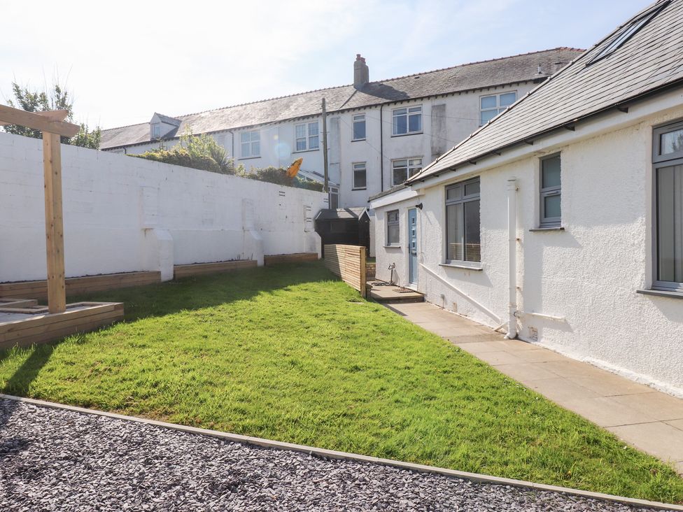 Trearddur House Cottage - Anglesey - 1163434 - thumbnail photo 2