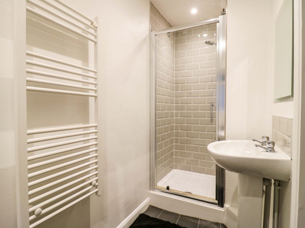 4 Wellington Parade, West Apartment - Kent & Sussex - 1163777 - thumbnail photo 19