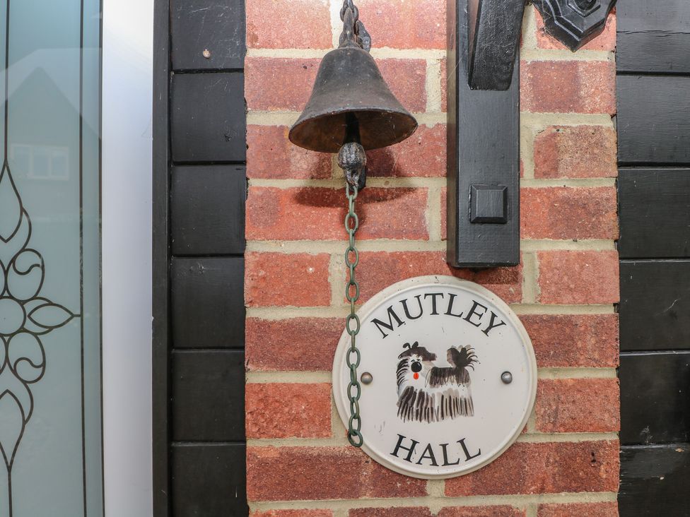 Mutley Hall - Kent & Sussex - 1163805 - thumbnail photo 2