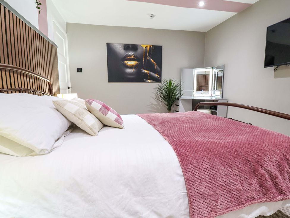 Steam and Stay @ Hoole -  - 1163861 - thumbnail photo 19