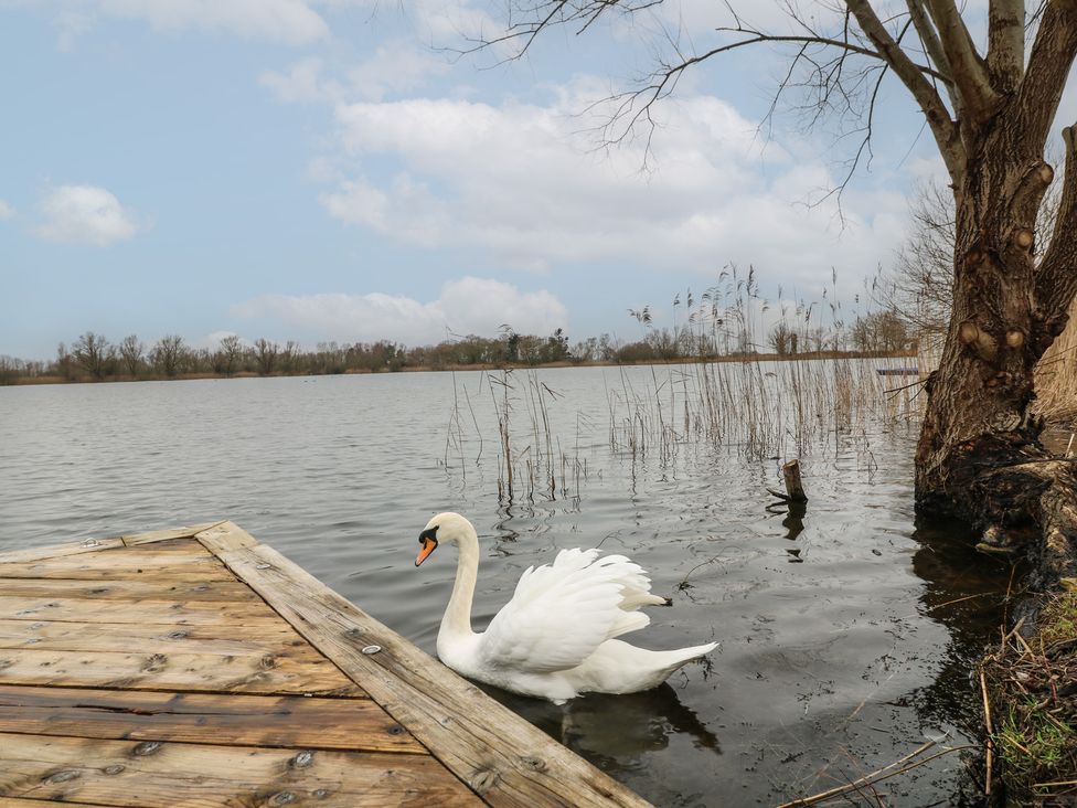 Tranquil Waters Cabin - Lincolnshire - 1164162 - thumbnail photo 39