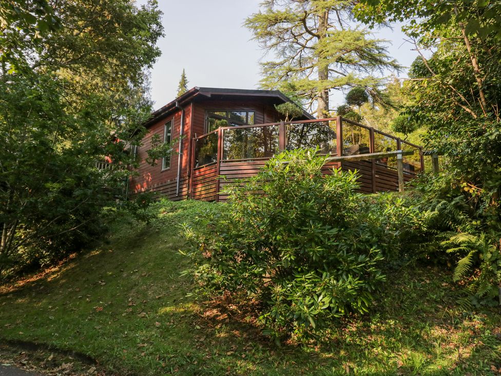 Tree House, Partial Lake Views - Lake District - 1164164 - thumbnail photo 2