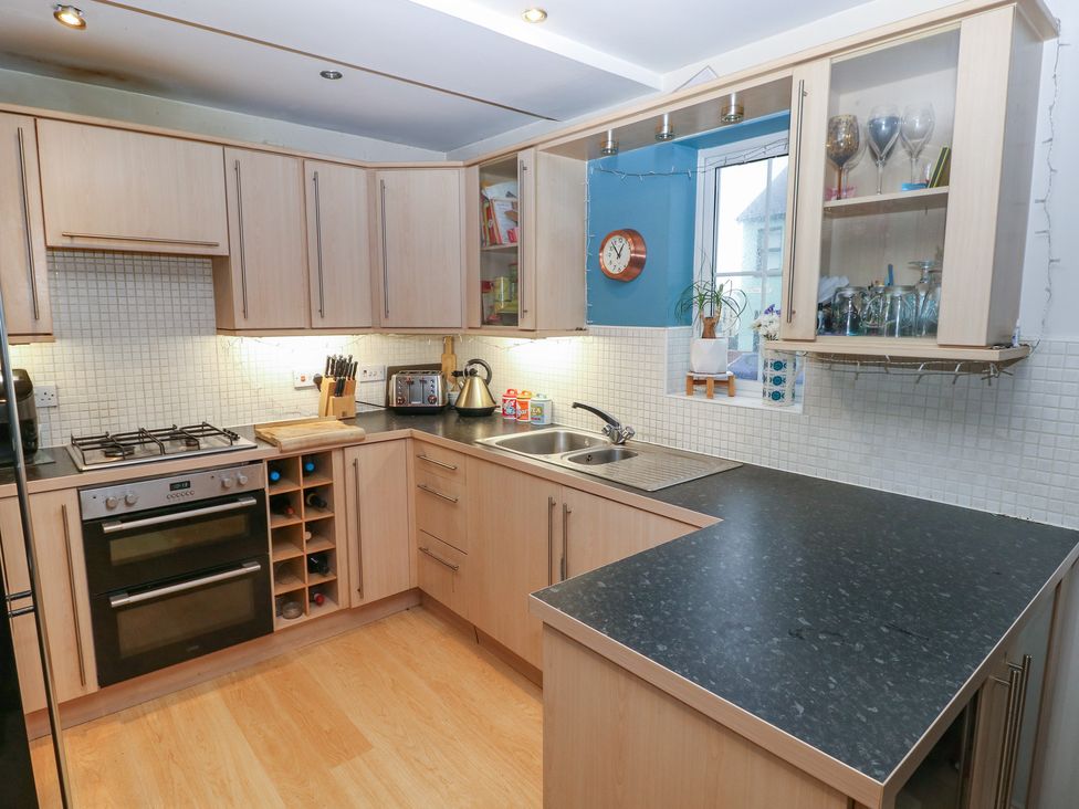 81 Alban Road - South Wales - 1164205 - thumbnail photo 4