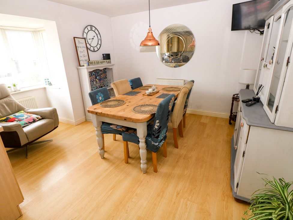 Alban Road - South Wales - 1164205 - thumbnail photo 8