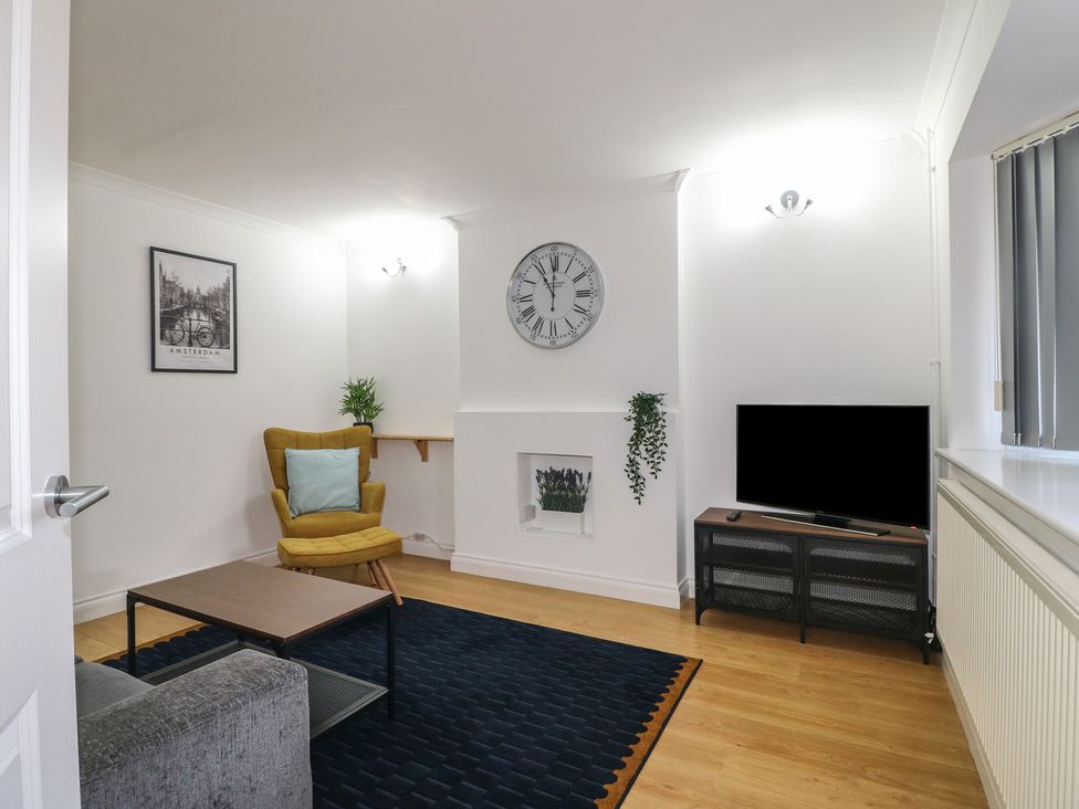 12 Gorse Lane -  - 1164956 - thumbnail photo 3
