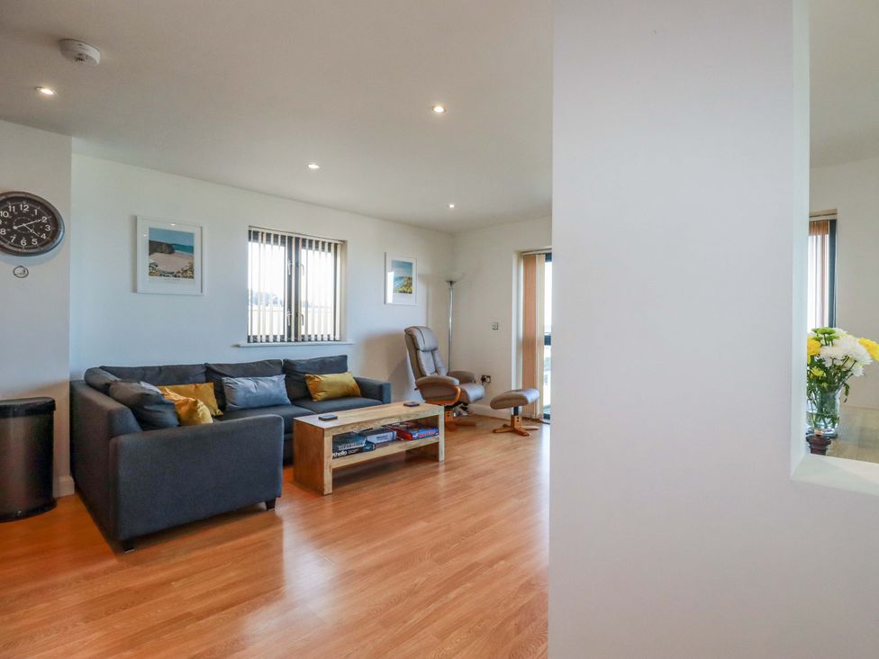 Apartment 3 - Cornwall - 1165118 - thumbnail photo 3