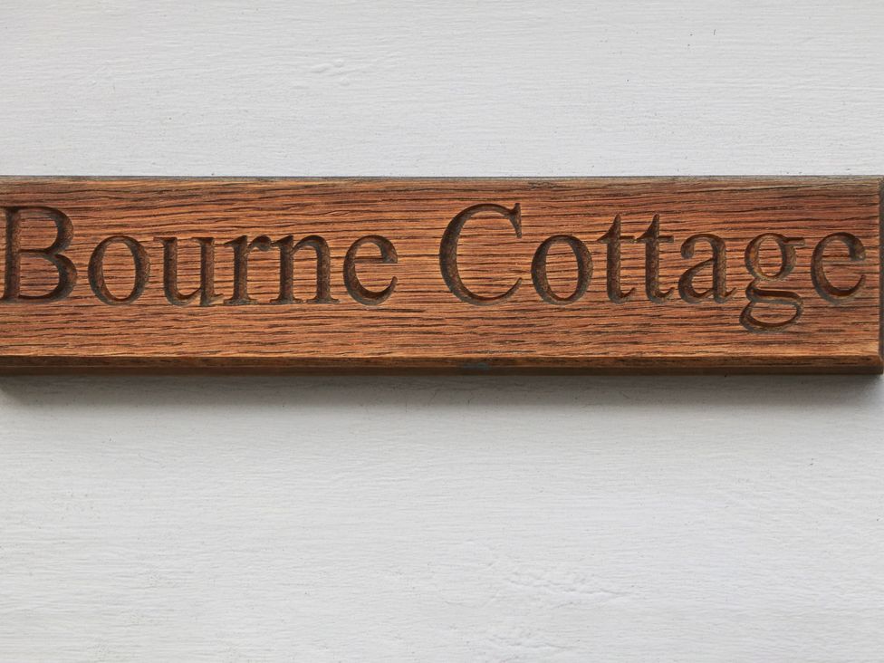 Bourne Cottage - Peak District & Derbyshire - 1165237 - thumbnail photo 2