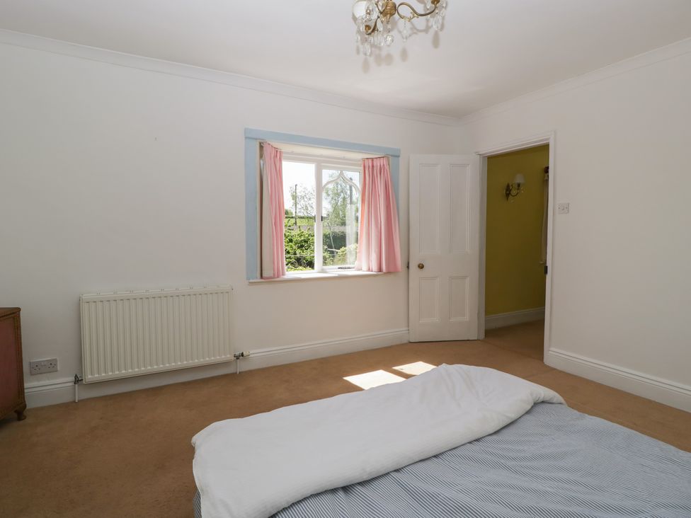 Cefn Campstone - South Wales - 1165347 - thumbnail photo 24
