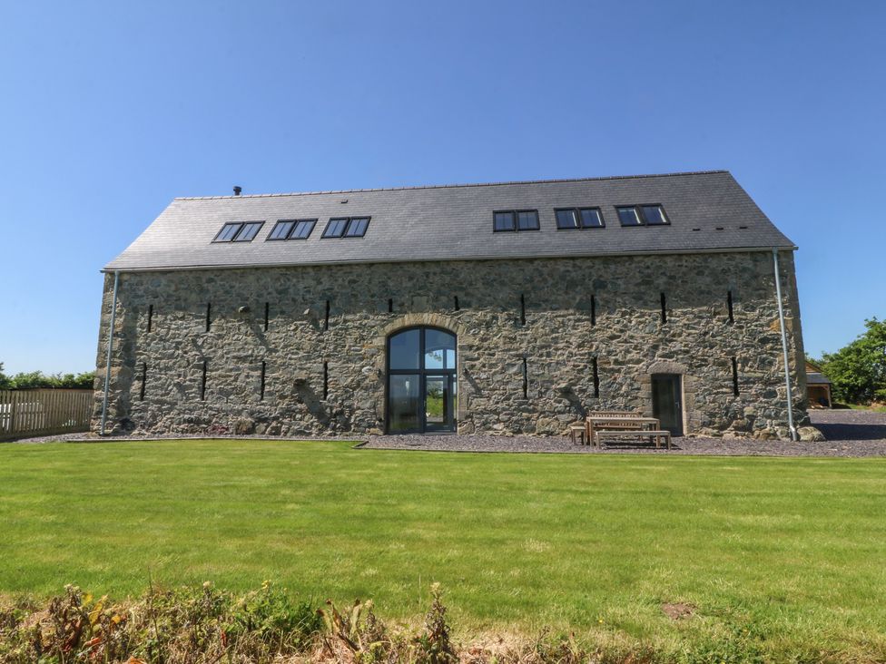 Tithe Barn - Anglesey - 1166159 - thumbnail photo 3