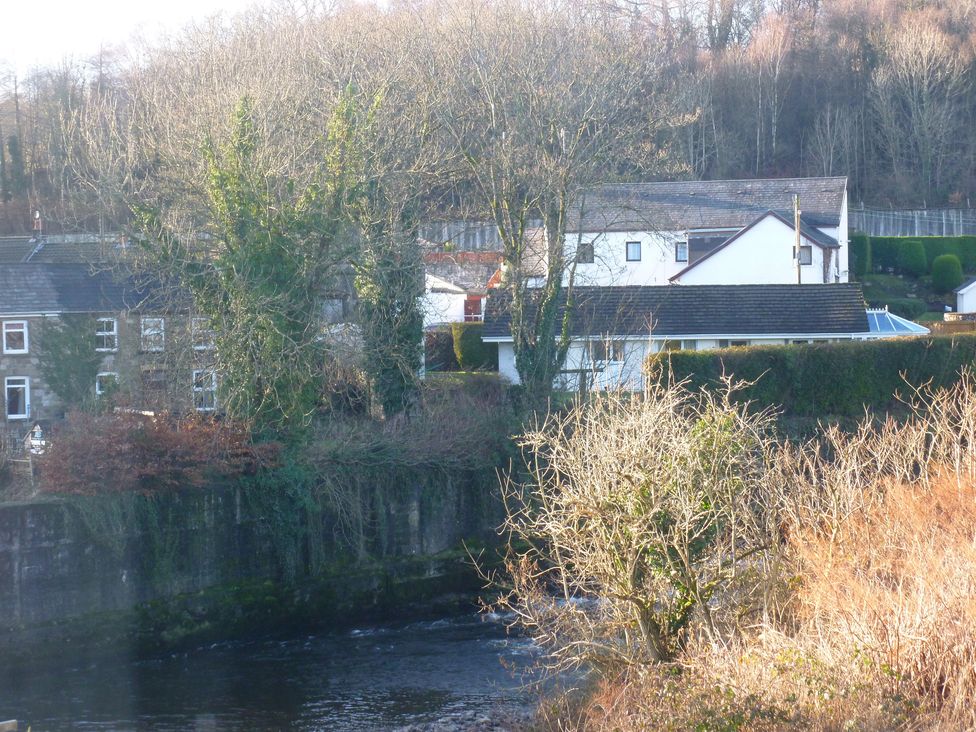 Glan Yr Afon - Mid Wales - 1166282 - thumbnail photo 10