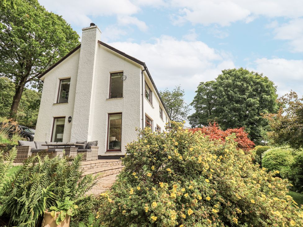 A house with garden view at Rowanhill Kendal