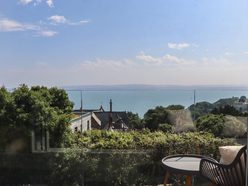 An outdoor area overlooking the sea at Seacroft in Torquay
