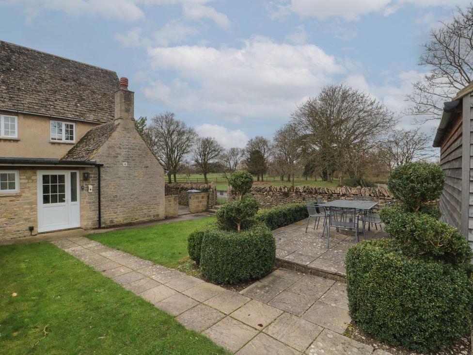 Stable Cottage - Cotswolds - 1166926 - thumbnail photo 2