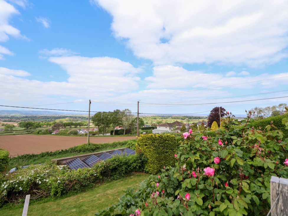 Buzzards View - North Wales - 1166936 - thumbnail photo 65