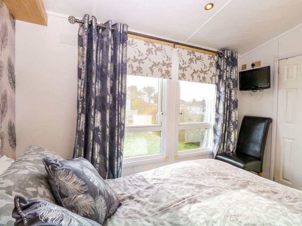 3 Bure Close - Norfolk - 1167293 - thumbnail photo 18