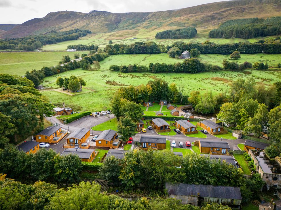 Dovestone Secluded Spa 6  (Lodge 7) - Peak District & Derbyshire - 1167520 - thumbnail photo 15