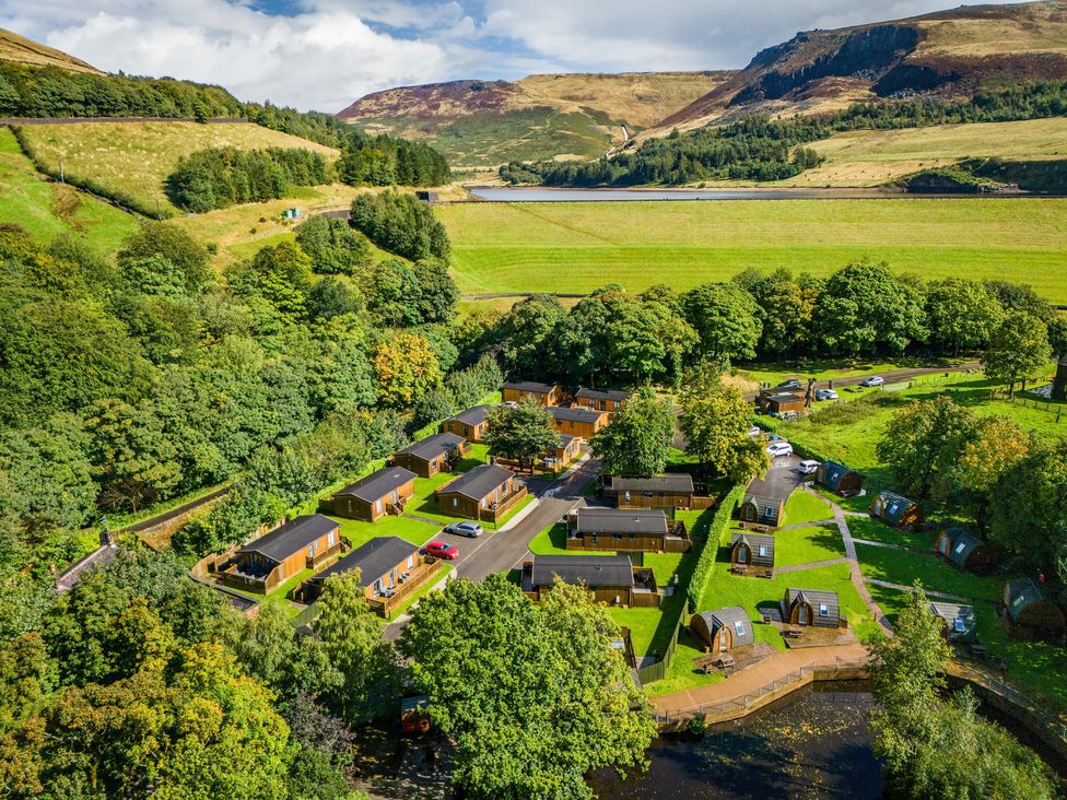 15 Dovestone Edge Lodge - Peak District & Derbyshire - 1167534 - thumbnail photo 19