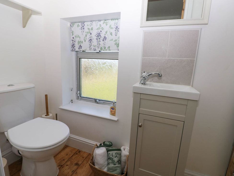 Llanwern Farm - South Wales - 1167565 - thumbnail photo 38