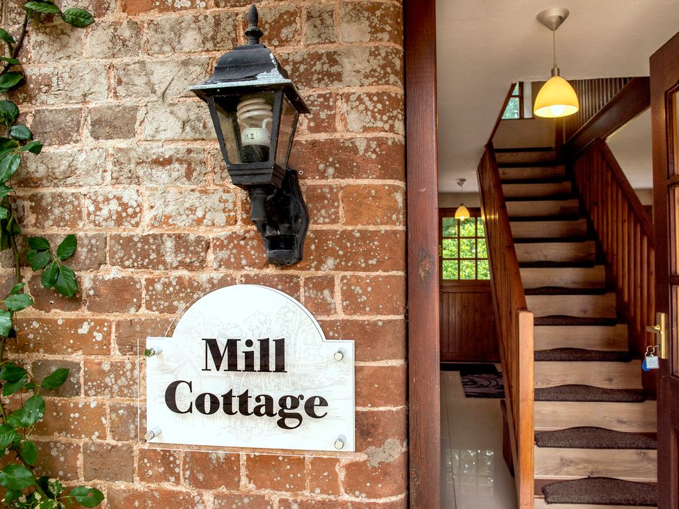 Mill Cottage - Devon - 1167587 - thumbnail photo 2