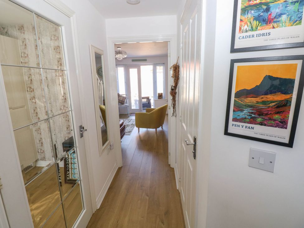 Ty Bach Twt - South Wales - 1168596 - thumbnail photo 4