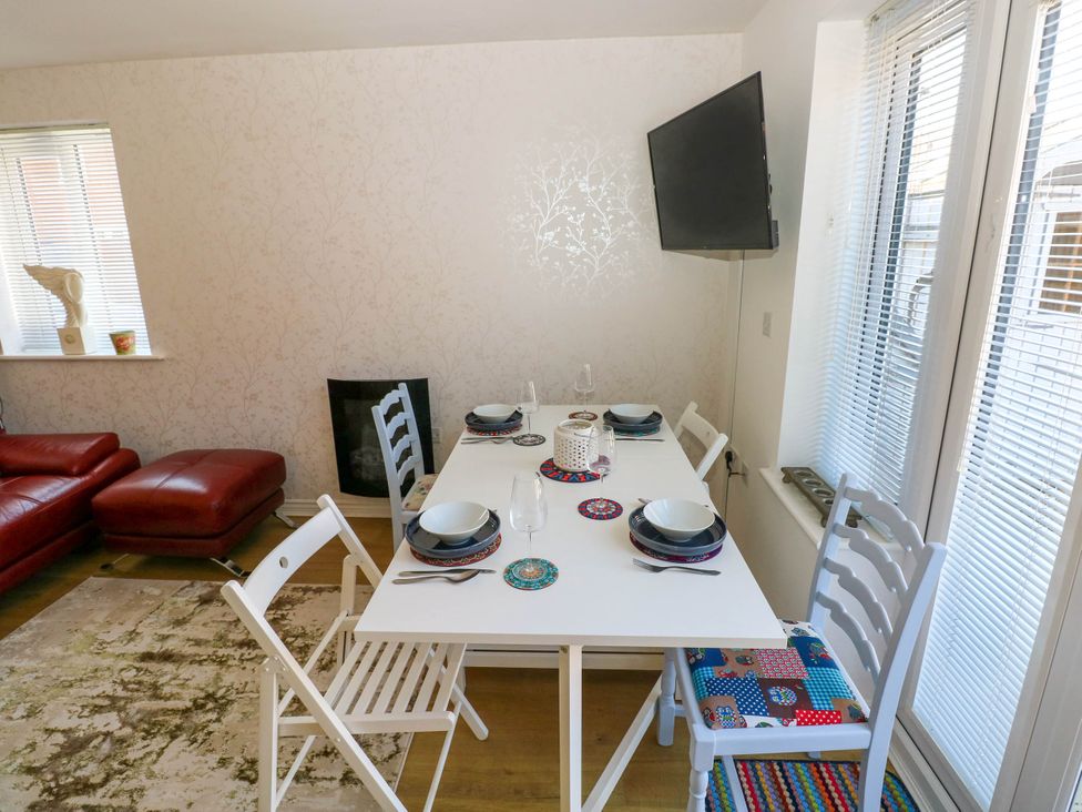 Ty Bach Twt - South Wales - 1168596 - thumbnail photo 9