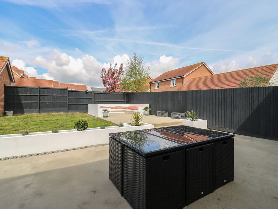 21 Skippers Way - Suffolk & Essex - 1168645 - thumbnail photo 34