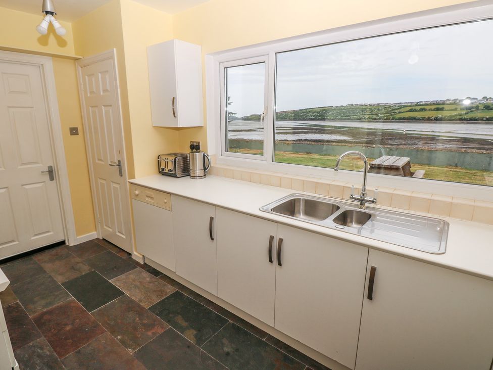 Shearwater - South Wales - 1168703 - thumbnail photo 13
