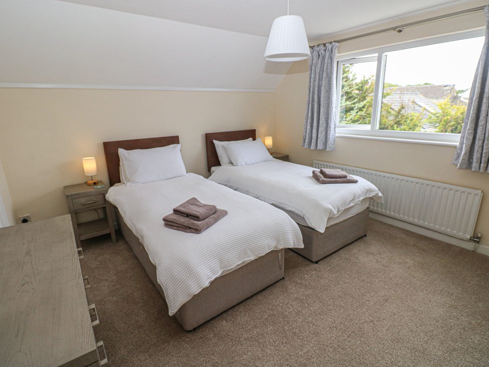 Shearwater - South Wales - 1168703 - thumbnail photo 17