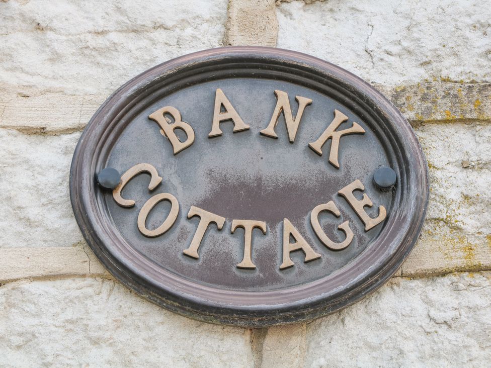 Bank Cottage - Peak District & Derbyshire - 1168722 - thumbnail photo 2