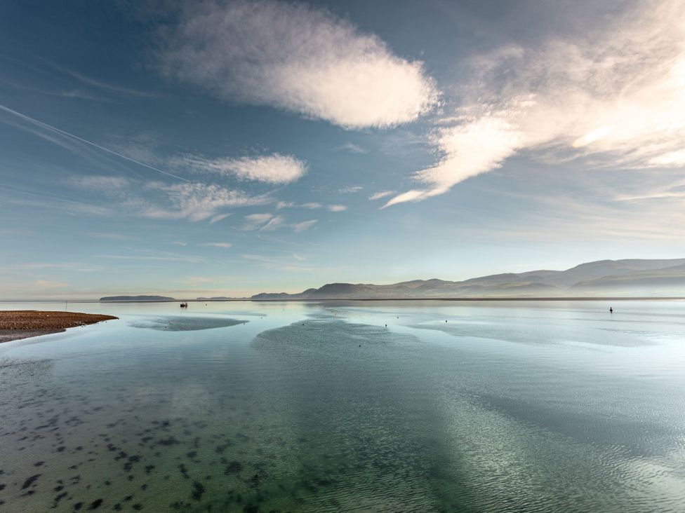 A view of the water and clouds at Gorse Hill Rhosneigr