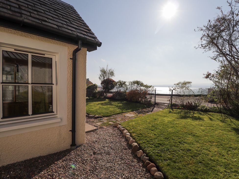 Fuchsia Cottage -  - 1168942 - thumbnail photo 27