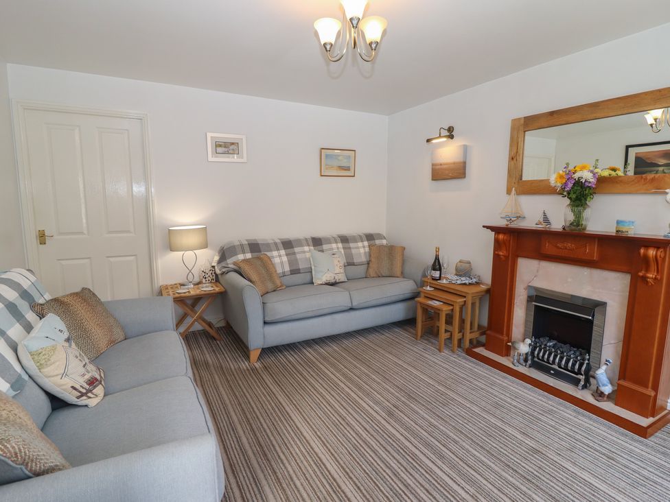 Pebble Cottage - North Yorkshire (incl. Whitby) - 1168961 - thumbnail photo 4