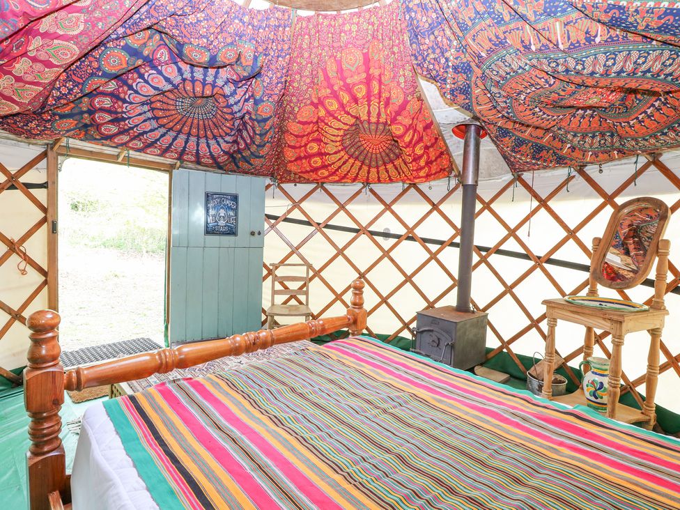 Brandon House Farm Yurt - Norfolk - 1169011 - thumbnail photo 12