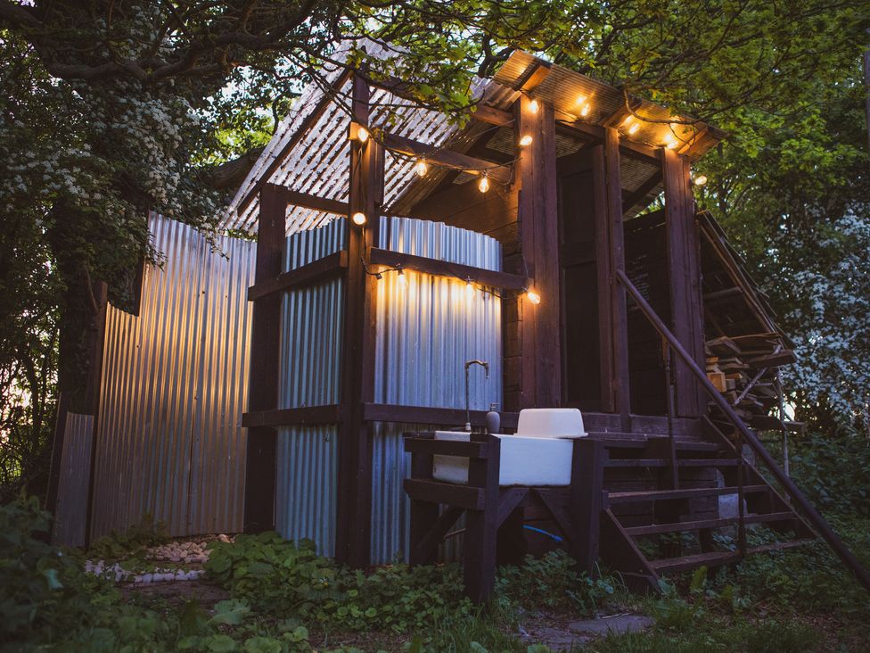 Brandon House Farm Yurt - Norfolk - 1169011 - thumbnail photo 32