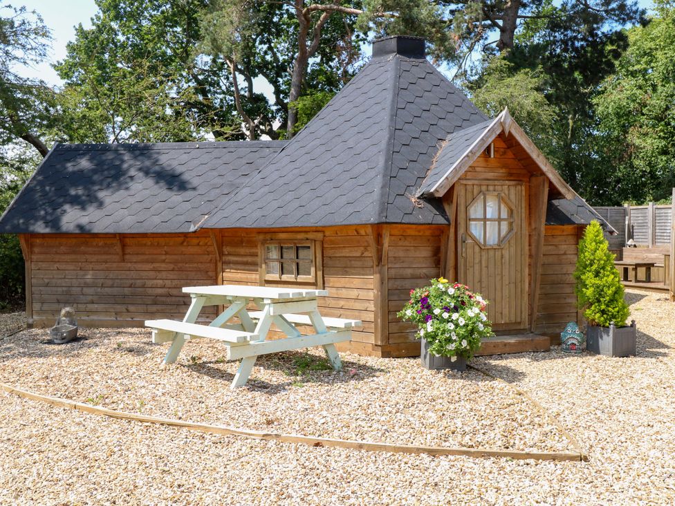 Enchanted Cottage - Norfolk - 1169017 - thumbnail photo 2