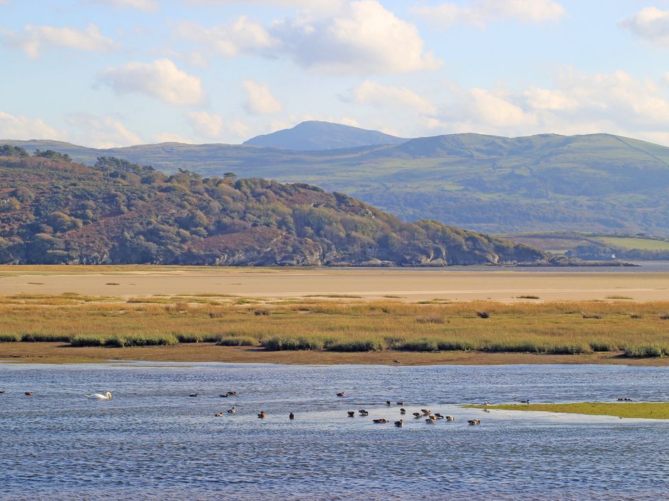 Water's Edge - North Wales - 1169218 - thumbnail photo 28