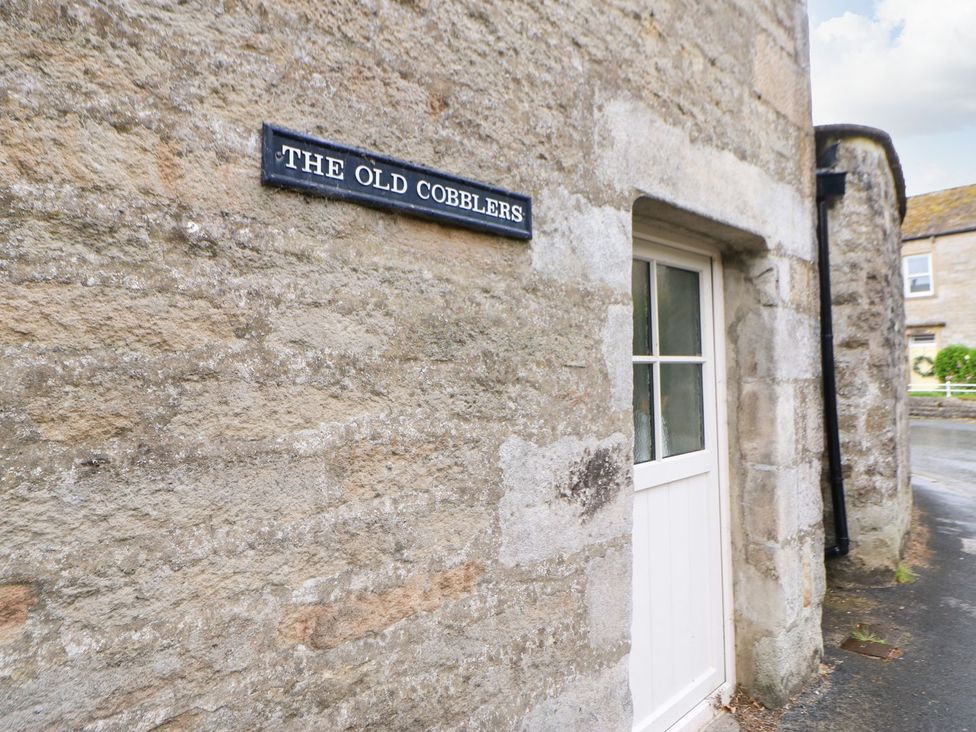 The Old Cobblers - Yorkshire Dales - 1169523 - thumbnail photo 3