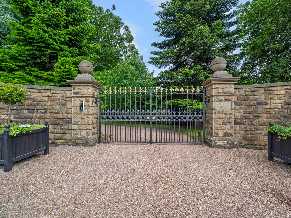 Hallfield Hall - Peak District & Derbyshire - 1169570 - thumbnail photo 63