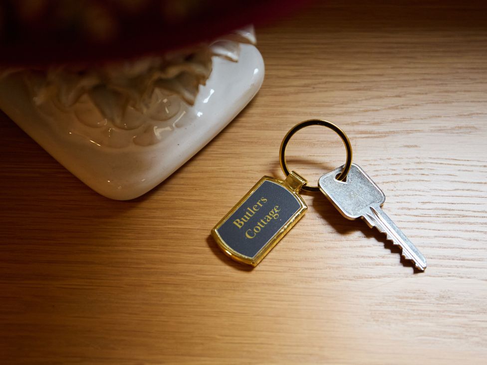 A key on a table at Butler's Quarters in Matlock
