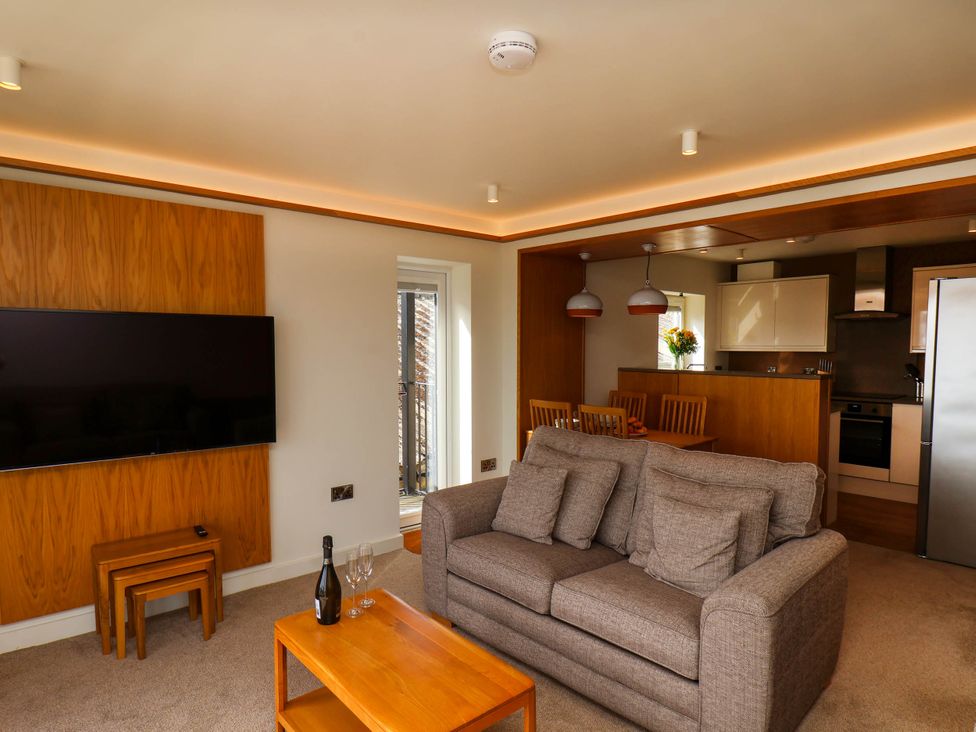 Apartment 1 - North Yorkshire (incl. Whitby) - 1170352 - thumbnail photo 3