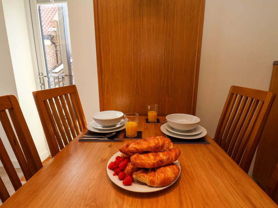 Apartment 1 - North Yorkshire (incl. Whitby) - 1170352 - thumbnail photo 6