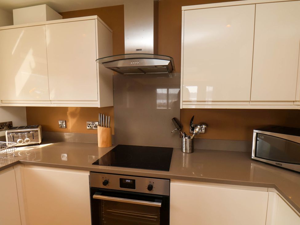 Apartment 1 - North Yorkshire (incl. Whitby) - 1170352 - thumbnail photo 10