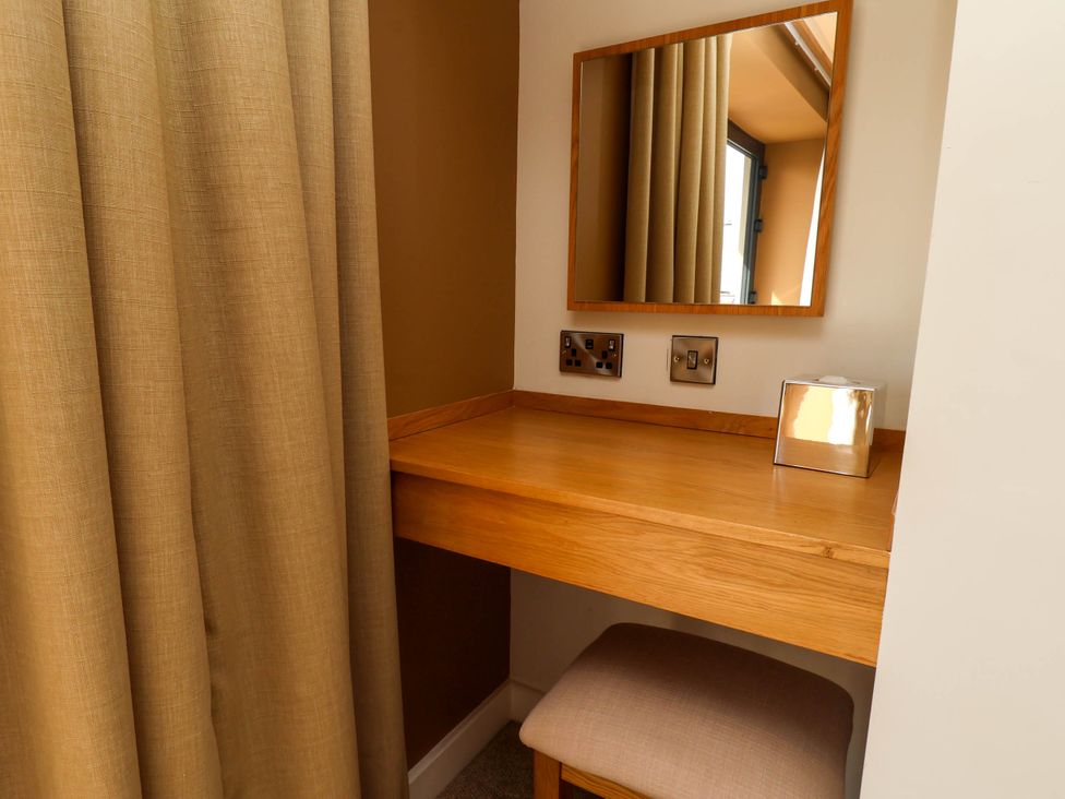 Apartment 1 - North Yorkshire (incl. Whitby) - 1170352 - thumbnail photo 16