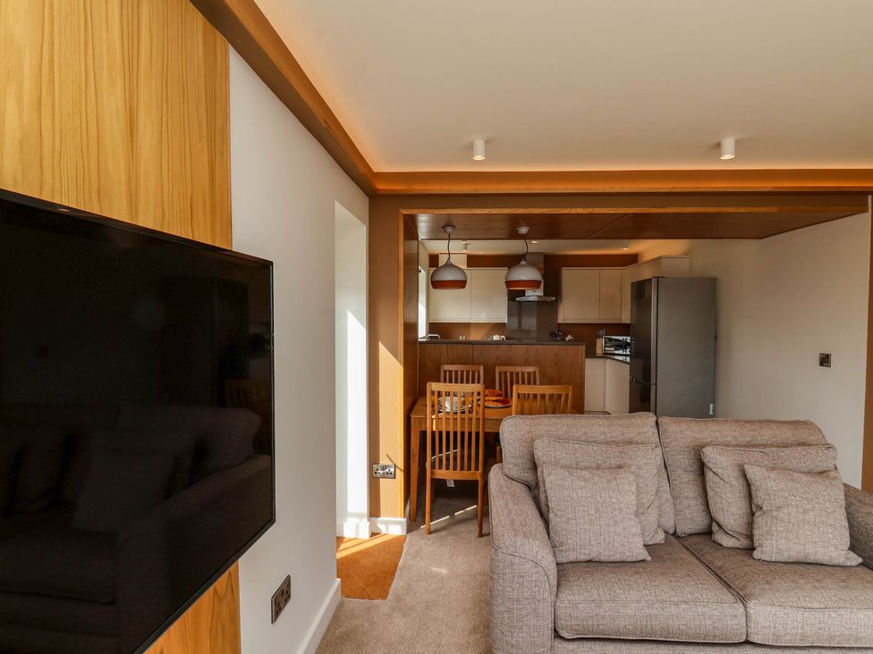 Apartment 2 - North Yorkshire (incl. Whitby) - 1170357 - thumbnail photo 5