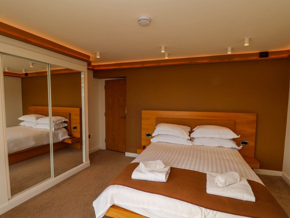 Apartment 2 - North Yorkshire (incl. Whitby) - 1170357 - thumbnail photo 18