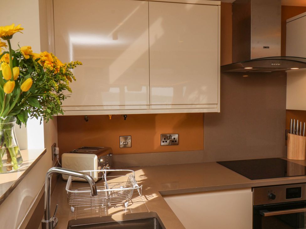 Apartment 3 - North Yorkshire (incl. Whitby) - 1170359 - thumbnail photo 9