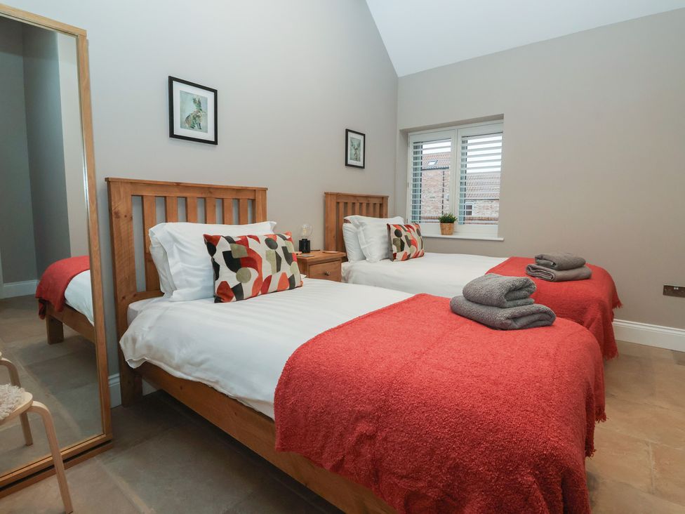 Stable End Cottage - North Yorkshire (incl. Whitby) - 1170469 - thumbnail photo 9