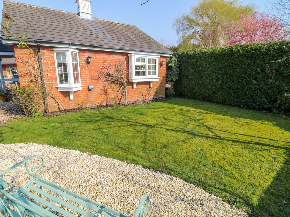 A house with a garden and path at Frog Leap in Scunthorpe