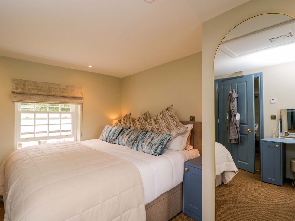 A bedroom with a bed and a window at Beech in Newbury
