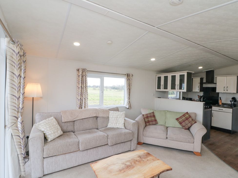 The Cosy Caravan - North Yorkshire (incl. Whitby) - 1171345 - thumbnail photo 4